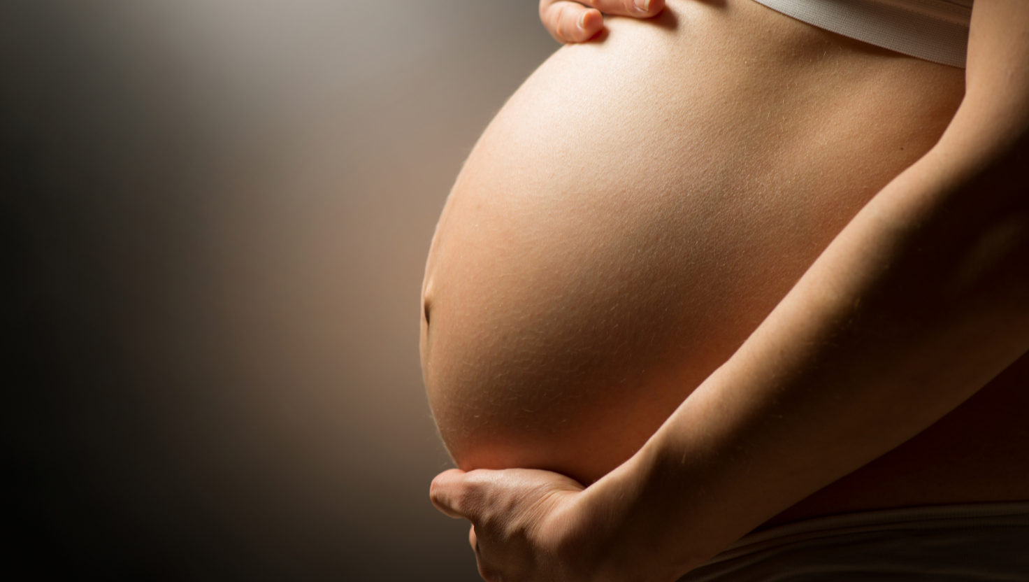 Pré-eclâmpsia: O que é e quais os riscos para a saúde da mãe e do bebê?