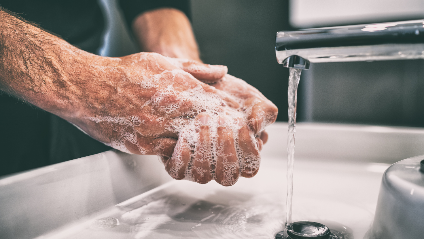 Cólera e Enchentes: Por Que a Doença Sempre Retorna e Como se Proteger?