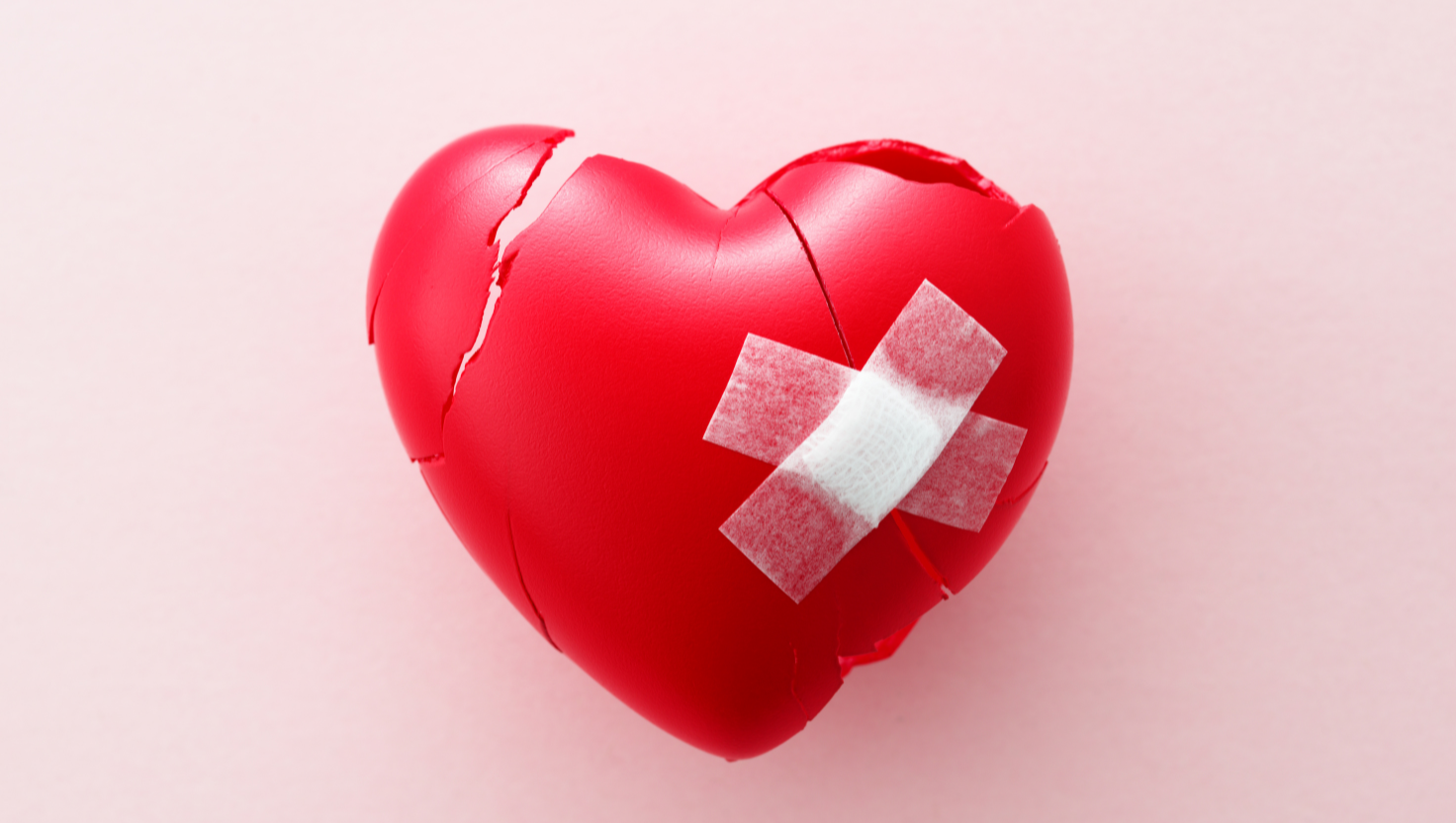 Ansiedade e Troponina: Como o Sofrimento Emocional Pode Causar Dor no Peito e Imitar Problemas Cardíacos?